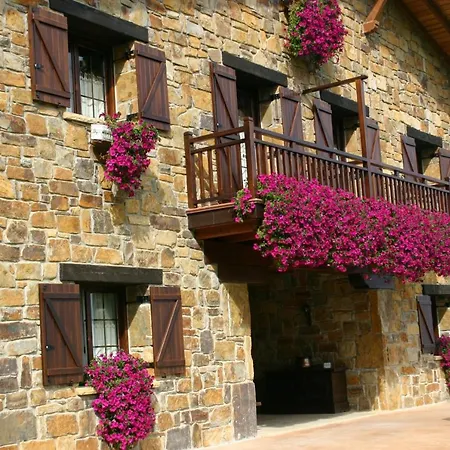 Eco Rural Lurdeia - Adults Only Bermeo